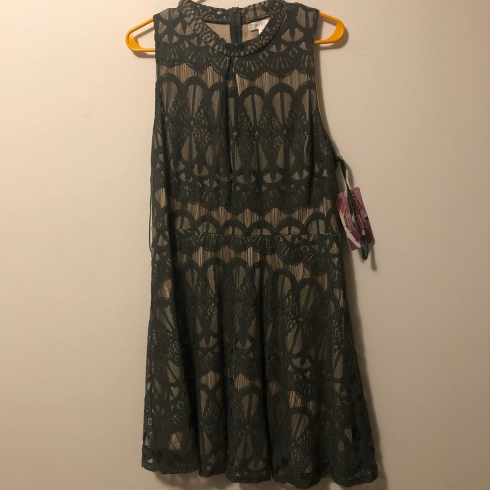 Green lace high neck dress